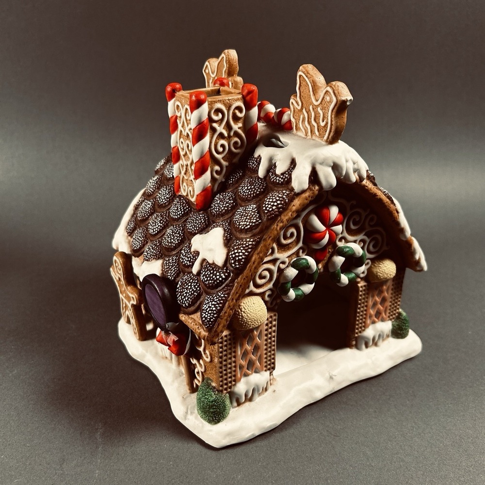 PartyLite Gingerbread House Candle Holder Ceramic Christmas Decor Tea Light